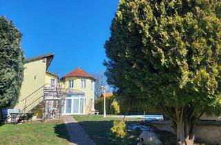 Einfamilienhaus kaufen in 3033 Klausen-Leopoldsdorf, Großzügiges Einfamilienhaus in traumhafter Aussichtslage mit Pool