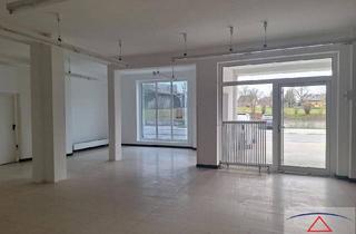Haus kaufen in 4656 Kirchham, NEUER PREIS - 399.000,- EUR Vielseitige Gewerbefläche im Zentrum von Kirchham!