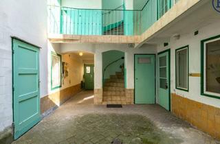 Anlageobjekt in Schäffergasse, 1040 Wien, Historisches Biedermeierhaus mit einzigartigem Charakter