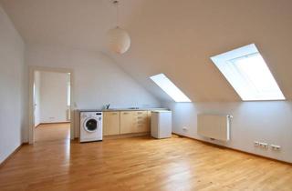 Maisonette kaufen in 2620 Neunkirchen, WOHNEN MIT HISTORISCHEM FLAIR! 2 Zimmer Wohnung im Zentrum zu kaufen (TOP 4)!