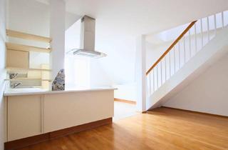 Maisonette kaufen in 2620 Neunkirchen, WOHNEN MIT HISTORISCHEM FLAIR! Maisonettewohnung im Zentrum zu kaufen (TOP 3)!
