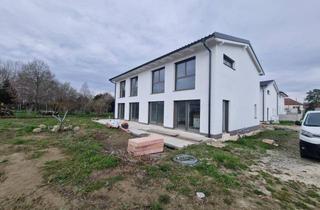 Doppelhaushälfte kaufen in 3462 Frauendorf an der Au, WOHNEN AN DEN DONAUAUEN UND AM WAGRAM: MODERN, MASSIV & HOCHWERTIG WOHNEN IN DER WEINREGION WAGRAM MIT BESTER INFRASTRUKTUR UND VERKEHRSANBINDUNG