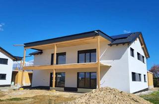 Wohnung kaufen in 8280 Fürstenfeld, Nur mehr 3 verfügbar: Wunderschöne, vermietete Anlegerwohnungen (72m²) mit überdachten Terrassen, traumhaften Eigengärten und Riegersburgblick bei Fürstenfeld! Provisionsfrei!