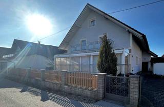 Einfamilienhaus kaufen in 5111 Bürmoos, Gartentraum: zentral gelegenes Ein- bis Zweifamilienhaus