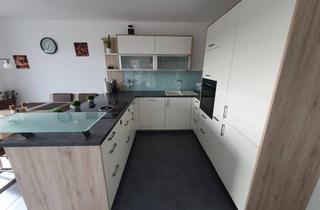 Wohnung kaufen in 5133 Gilgenberg am Weilhart, Koffer packen und einziehen! 3-Zimmer Wohnung - Carport + PKW-Stellplatz!