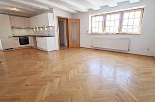 Wohnung mieten in Förstergasse, 1020 Wien, AUGARTEN-NÄHE, FÖRSTERGASSE, klimatisiertes 93 m2 Dachgeschoß, 3 Zimmer, Komplettküche, 2 Bäder, Parketten, Fernblick