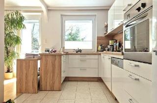 Wohnung kaufen in Nöbauerstraße 47, 4040 Gramastetten, 4040 Linz, Sonnige 84 m² WNFL plus 7,45 m² Loggia am Pöstlingberg mit herrlicher Fernsicht! Inkl. Küche/Geräte! Kachelofen! Garage!