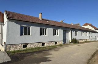 Bauernhäuser zu kaufen in 3730 Eggenburg, Eggenburg Nähe – Vierkanthof mit großen Nebengebäuden