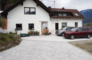 Mehrfamilienhaus kaufen in 9812 Pusarnitz, Ein Haus, viele Möglichkeiten – Großzügiges Mehrparteienhaus in idyllischer Lage in Pusarnitz.