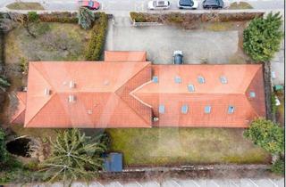 Mehrfamilienhaus kaufen in 2700 Wiener Neustadt, Mehrfamilienhaus in zentraler Lage