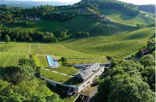 Wohnung kaufen in 8471 Spielfeld, Luxuriöser Zweitwohnsitz in der Südsteiermark - Residenz mit Infinty Pool