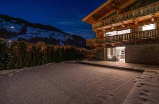 Wohnung kaufen in 6371 Aurach bei Kitzbühel, Luxus-Retreat mit Naturteich und privatem Wellnessbereich