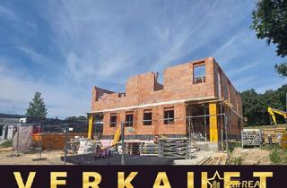 Haus kaufen in Karnabrunn-Obenaus, 2113 Karnabrunn, VERKAUFT! 2 HÄUSER VERFÜGBAR! EXKLUSIVES DOPPELHAUSPROJEKT. 5 ZIMMER. ZIEGELHAUS MIT KELLER, BALKON, TERRASSE, CARPORT.