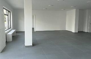 Büro zu mieten in Fabrikstraße, 2522 Oberwaltersdorf, ATTRAKTIVE Geschäftsfläche mit Zwei Parkplätzen in EIGENTUM - GESCHÄFTSLOKAL MIT POTENZIAL