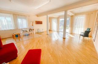 Mehrfamilienhaus kaufen in 8401 Kalsdorf bei Graz, Zentrale Lage mit großem Entwicklungspotenzial: Mehrfamilienhaus in Kalsdorf.