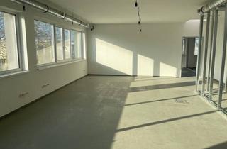 Büro zu mieten in Gewerbegebiet Kagran, Citygate Shopping Center, U1 Station Aderklaaer Straße, 1220 Wien, Moderne Bürofläche im 1. Stock in Top-Lage! 92m², 1 Parkplatz, U-Bahn Nähe