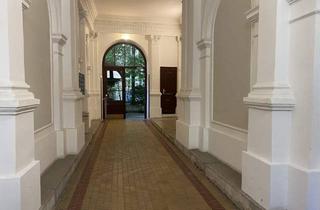 Wohnung kaufen in Bennoplatz, 1080 Wien, 2-Zimmer-Altbauwohnung Florianigasse - Bennoplatz
