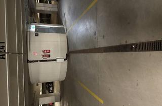 Garagen mieten in Blütenstraße, 4040 Linz, Parkplatz zu vermieten