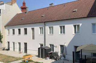 Anlageobjekt in Zentrum Groß-Enzersdorf, 2301 Groß-Enzersdorf, Kleines Zinshaus im Zentrum von Groß-Enzersdorf! Ein ganzes Haus zum Preis einer Wohnung! Nur € 2.350/m² netto + 4,29% Rendite-Top-Gelegenheit! Investieren in Sachwerte! Zusätzlich Baureserve!