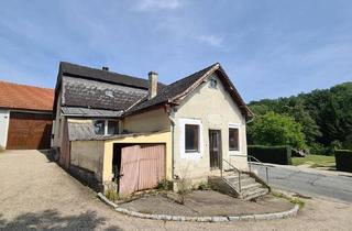 Haus kaufen in 3473 Mühlbach am Manhartsberg, Landhaus mit Charme| Ausbau bewilligt - Wnfl. neu ca.131 m² + Terrasse + Carport & Keller | Weinberge & Natur