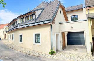Villen zu kaufen in Cobenzlgasse, 1190 Wien, Villa in Grinzing mit Indoorpool, Garage und Lift