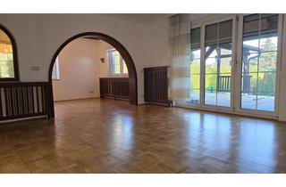 Einfamilienhaus kaufen in 2230 Gänserndorf, NEUER PREIS! Ein Haus, das Platz für Ihre Träume bietet - der Rohdiamant für Ihre Wohnvisionen