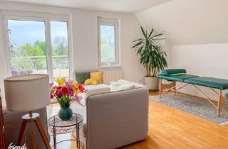 Wohnung kaufen in Hyrtlstraße, 2340 Mödling, Wohnen mit Weitblick – 3 Zimmerwohnung mit Eigengarten in Mödling