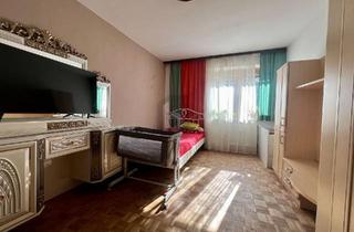 Wohnung kaufen in 5600 Sankt Johann im Pongau, RUHIGE LAGE MIT VIEL POTENTIAL + GARAGENSTELLPLATZ