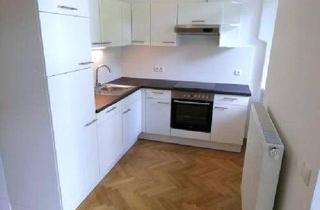 Wohnung mieten in Mohsgasse, 8020 Graz, 3 ZIMMER-Altbau + ruhiger Balkon 6m² + Einbauküche + Bad mit Dusche und WC + unweit vom Hauptbahnhof