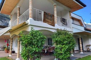 Villen zu kaufen in Dorfstraße, 6425 Haiming, Elegante Villa mit zusätzlichem Baugrund!