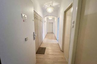 Wohnung kaufen in Mariahilfer Straße, 1060 Wien, 200 m zur Mariahilfer Straße! Schöne Wohnung mit 3 getrennten Schlafzimmern (WG-tauglich!) und Parkmöglichkeit im Innenhof!