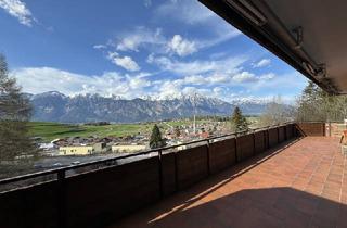 Wohnung kaufen in Oberdorf, 6074 Rinn, Wohnen direkt am Golfplatz: Chaletartige 105 m2 Wohnung in Rinn, Tirol – mit großer Terrasse und unverbauten Bergblick!
