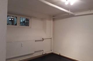 Gewerbeimmobilie kaufen in 6020 Innsbruck, Vielseitig nutzbares Lager (beheizt) in Innsbruck-Wilten – Renoviert und einsatzbereit!