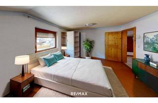 Wohnung kaufen in 6173 Oberperfuss, Gemütliche Dachgeschosswohnung mit Balkon und Kamin in Oberperfuss!