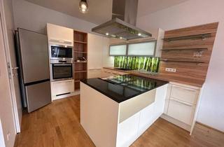 Wohnung kaufen in Wiener Straße 51/10, 2700 Wiener Neustadt, Neuwertige 3-Zimmer Dachgeschosswohnung mit Aufzug und Tiefgarage