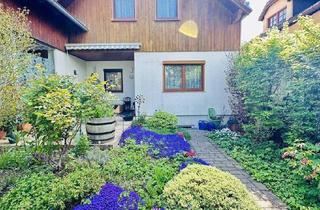 Doppelhaushälfte kaufen in 2602 Blumau-Neurißhof, Charmante teilmodernisierte Doppelhaushälfte in Blumau-Neurißhof – Ihr Traumhaus mit Garten wartet auf Sie!