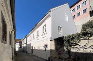 Haus kaufen in 4400 Steyr, Traumhaft saniertes Altstadthaus mit Denkmalcharme - ideal für Bauherrenmodell