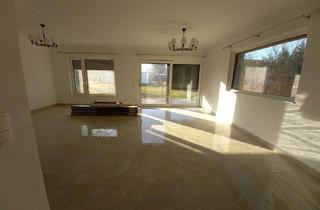 Haus mieten in Obachgasse, 1220 Wien, EINFAMILIENHAUS VOM FEINSTEN. LUXURIÖSER ZWEITBEZUG MIT DACHTERRASSE UND PERFEKTER INFRASTRUKTUR - WOHNEN IN 1220 WIEN