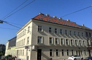 Wohnung kaufen in Ameisgasse, 1140 Wien, 3,5-Zimmer-Wohnung mit Sanierungsbedarf und 20 m² großer Loggia im Innenhof! Plus rundum saniertes Haus!