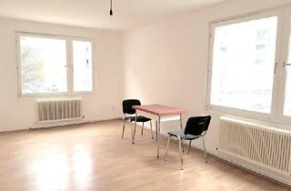 Wohnung kaufen in Fernkorngasse, 1100 Wien, Sehr helle 2-Zimmer-Wohnung, bis 31.1.2029 vermietet, WG-tauglich!