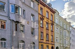 Wohnung kaufen in 6020 Innsbruck, IDEAL FÜR FAMILIEN ODER WG: ZENTRALE ALTBAUWOHNUNG MIT LOGGIA