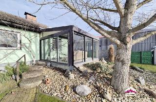 Einfamilienhaus kaufen in Am Ortsried, 2301 Groß-Enzersdorf, Wohnen wie im Urlaub: Traumhaus im Bungalow-Stil mit Wintergarten, Pool & Wohlfühloase!