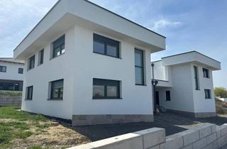 Doppelhaushälfte kaufen in 4710 Grieskirchen, Moderne Doppelhaushälfte - Neubau mit Stil und Komfort