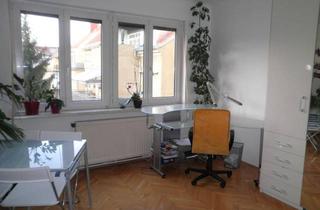 Wohnung mieten in Babenbergerstrasse, 8020 Graz, Großzügige 3-Zimmer Altbauwohnung mit Balkon in Graz