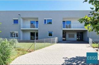 Wohnung mieten in Urbarialgasse WE 11, 7151 Wallern im Burgenland, Wohnung im Obergeschoß mit Balkon