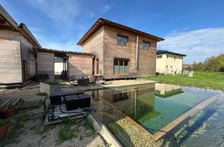 Haus kaufen in 2152 Wenzersdorf, PREISREDUKTION! Autark leben im Lehm-Holz-Haus – mit 30 kWp PV & Naturpool
