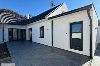 Einfamilienhaus kaufen in 2425 Nickelsdorf, Exklusives Wohnvergnügen in Nickelsdorf: Vollsanierte, smarte Traumimmobilie mit sonnigen Garten & Terrasse