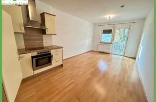 Wohnung kaufen in 9020 Klagenfurt, HELLE WOHUNG MIT BALKON & CARPORT IN WAIDMANNSDORF - GEMÜTLICH WOHNEN MIT GRÜNBLICK