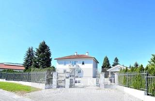 Villen zu kaufen in 3062 Sichelbach, Traumhafter Landsitz im Villenstil mit Pferdeställen!