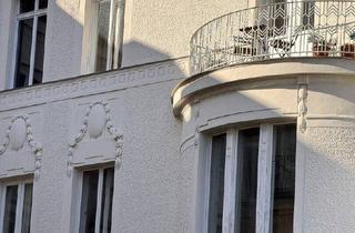 Wohnung kaufen in Döblinger Hauptstraße, 1190 Wien, GROSSZÜGIGE ALTBAUWOHNUNG IN WUNDERSCHÖNEM HAUS NAHE DER DÖBLINGER HAUPTSTRASSE